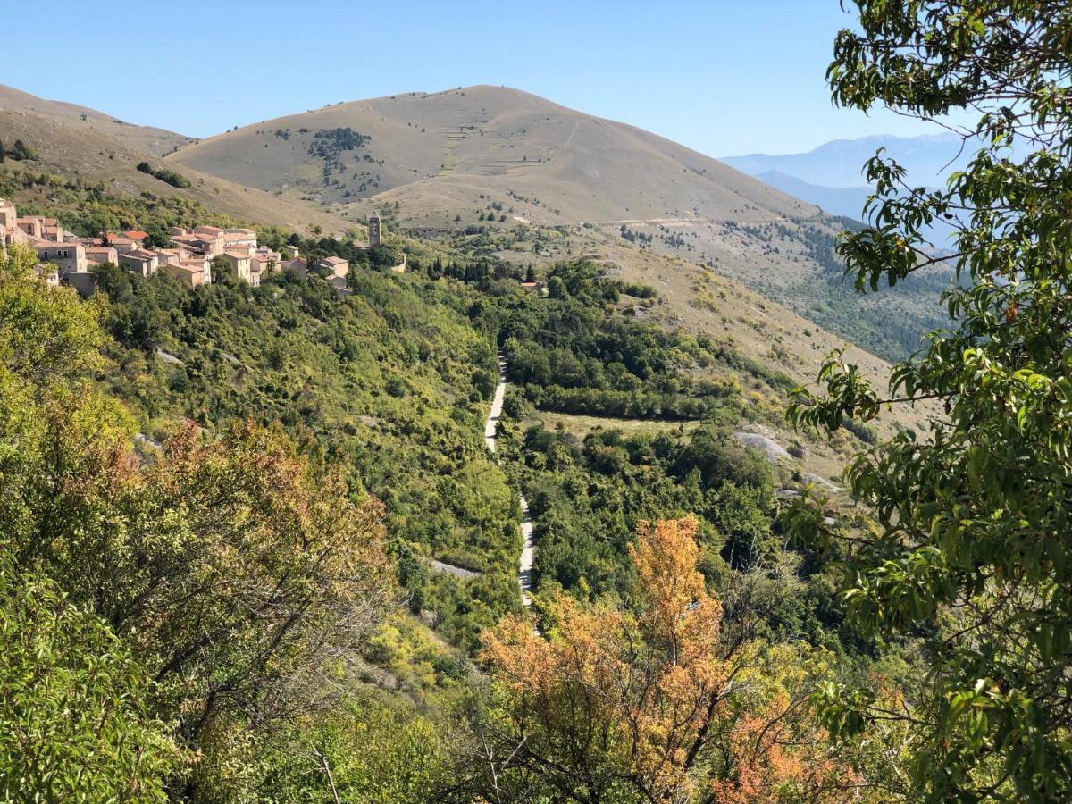 Casa Antica Apartment Santo Stefano Di Sessanio Bagian luar foto